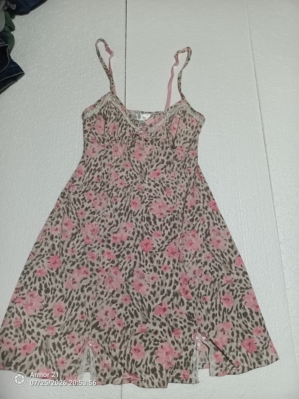 Marilyn Monroe Pink Floral & Leopard Print Chemise